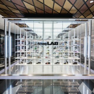 Converse imagine la customisation au Siam Discovery