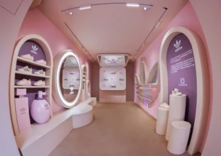 Desing intérieur du magasin éphémère Adidas en collaboration avec Harmay à Shanghai